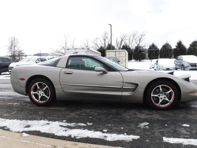 2001 Chevrolet Corvette Base