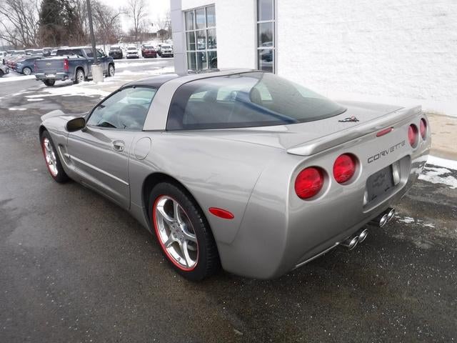2001 Chevrolet Corvette Base