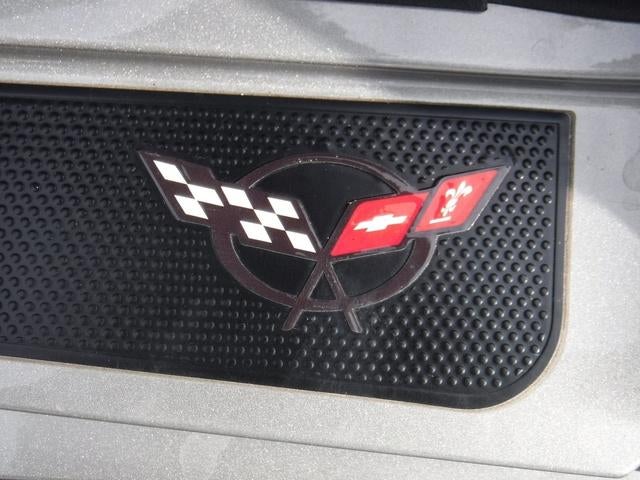 2001 Chevrolet Corvette Base