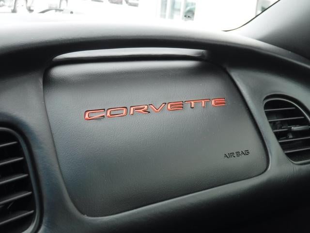 2001 Chevrolet Corvette Base
