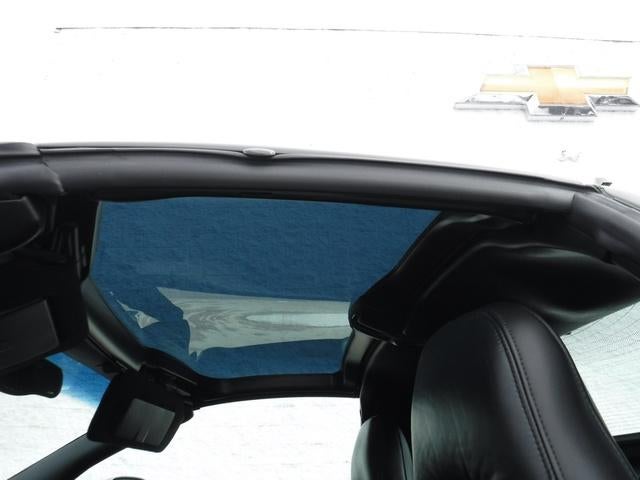 2001 Chevrolet Corvette Base