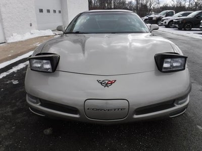 2001 Chevrolet Corvette Base