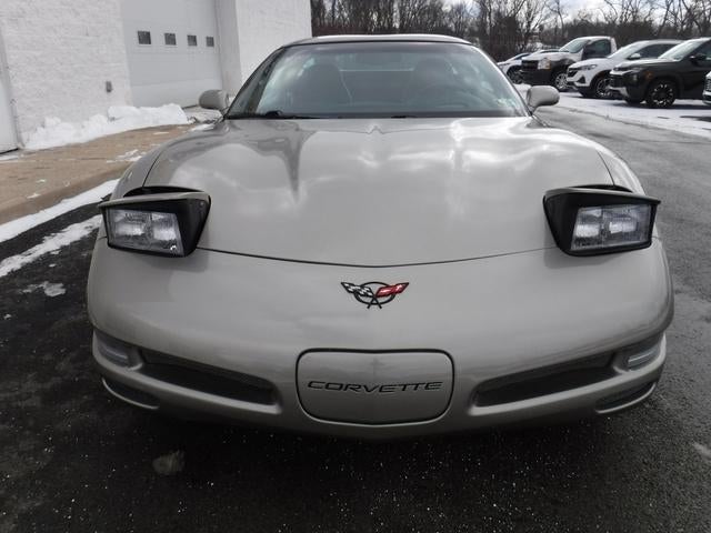 2001 Chevrolet Corvette Base