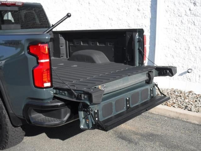 2025 Chevrolet Silverado 3500 HD LTZ