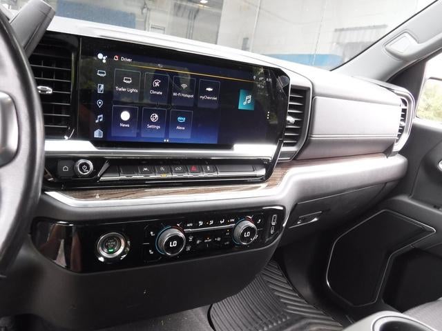 2022 Chevrolet Silverado 1500 LT (2FL)