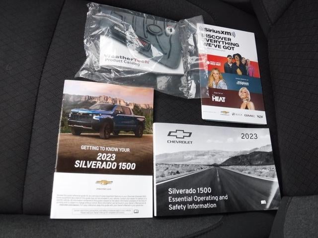 2023 Chevrolet Silverado 1500 LT (2FL)