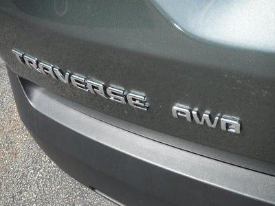 2023 Chevrolet Traverse LT Cloth