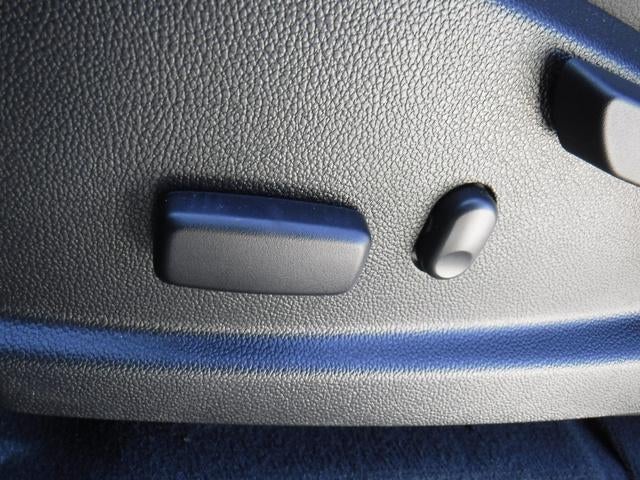 2022 GMC Canyon AT4 - Leather