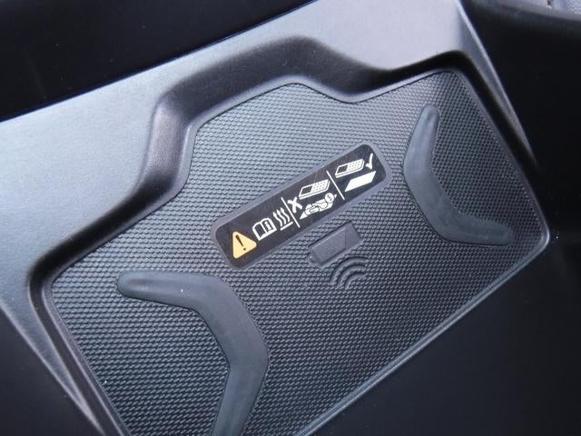 2022 GMC Canyon AT4 - Leather