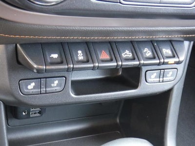 2022 GMC Canyon AT4 - Leather