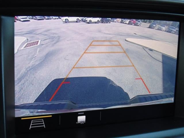 2022 GMC Canyon AT4 - Leather