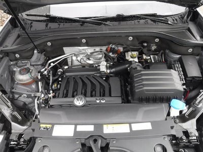 2021 Volkswagen Atlas Cross Sport 3.6L V6 SE w/Technology R-Line