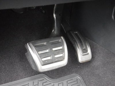 2021 Volkswagen Atlas Cross Sport 3.6L V6 SE w/Technology R-Line