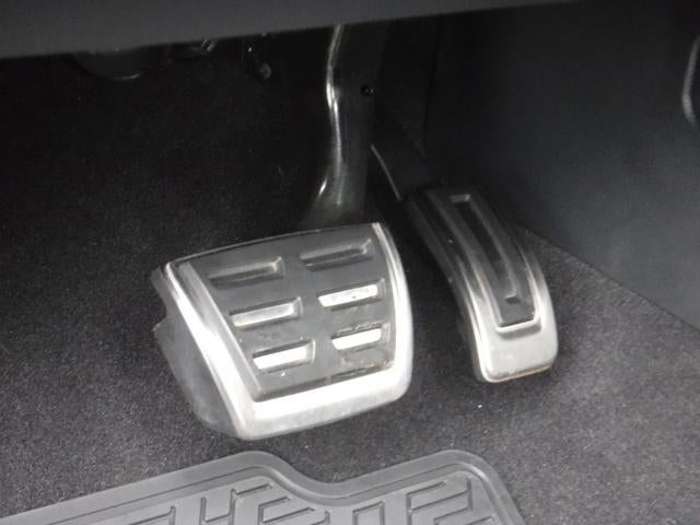 2021 Volkswagen Atlas Cross Sport 3.6L V6 SE w/Technology R-Line