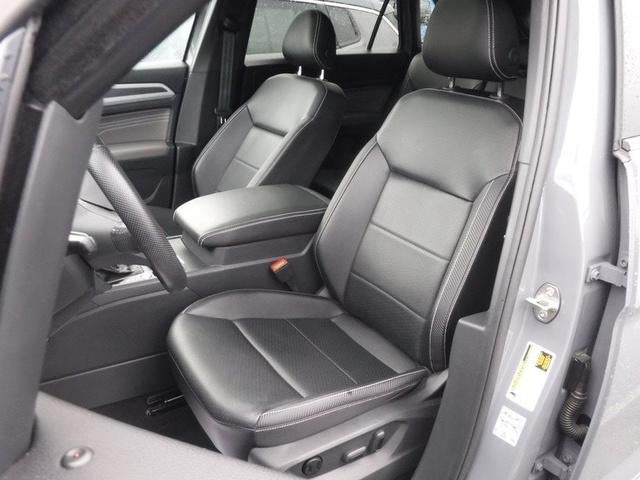 2021 Volkswagen Atlas Cross Sport 3.6L V6 SE w/Technology R-Line