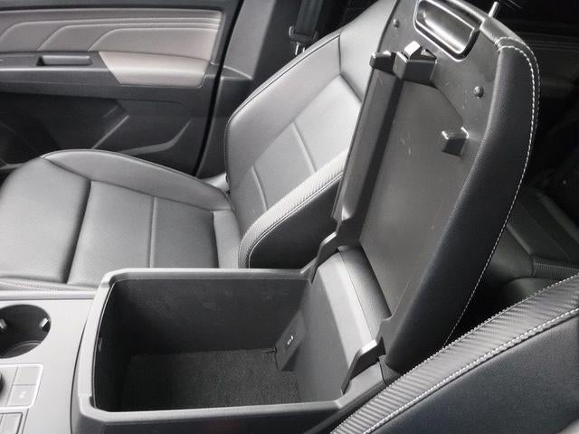 2021 Volkswagen Atlas Cross Sport 3.6L V6 SE w/Technology R-Line