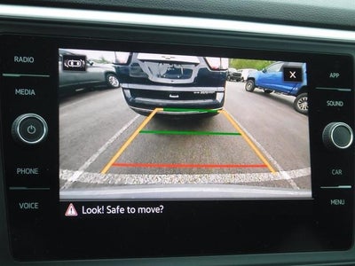 2021 Volkswagen Atlas Cross Sport 3.6L V6 SE w/Technology R-Line