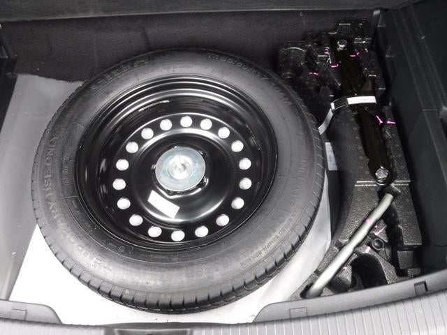 2021 Volkswagen Atlas Cross Sport 3.6L V6 SE w/Technology R-Line