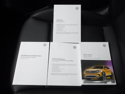 2021 Volkswagen Atlas Cross Sport 3.6L V6 SE w/Technology R-Line
