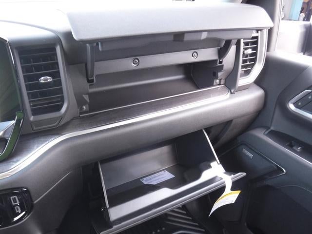 2025 Chevrolet Silverado 3500 HD LTZ