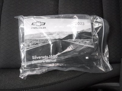 2023 Chevrolet Silverado 1500 Custom Trail Boss