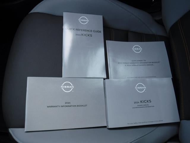 2024 Nissan Kicks SR