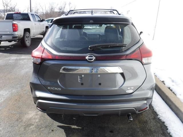 2024 Nissan Kicks SR