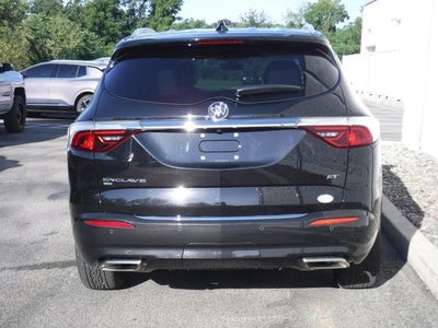 2022 Buick Enclave Essence