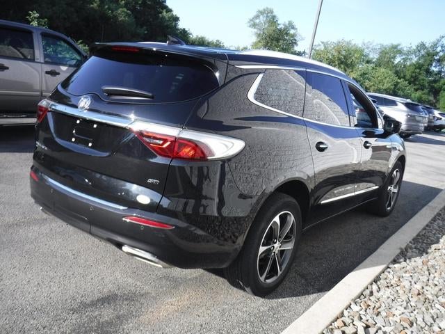 2022 Buick Enclave Essence