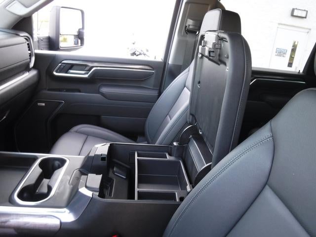 2025 Chevrolet Silverado 3500 HD LTZ