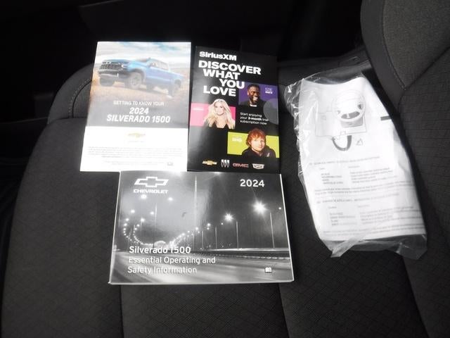 2024 Chevrolet Silverado 1500 LT (2FL)