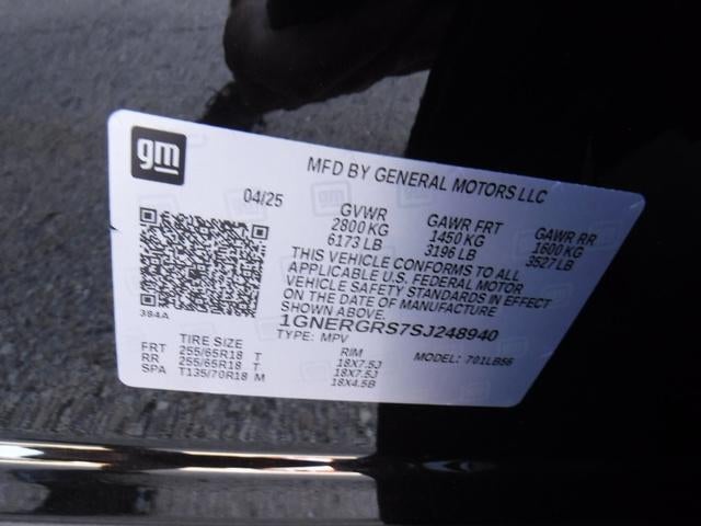 2025 Chevrolet Traverse LT