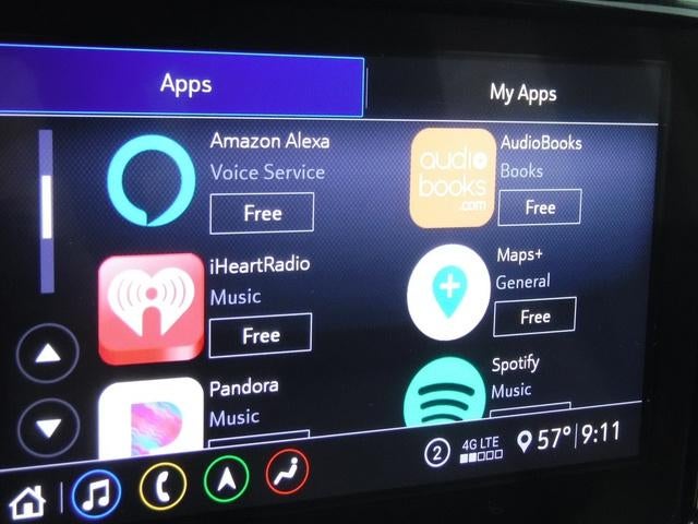 2021 Chevrolet Traverse LT Leather