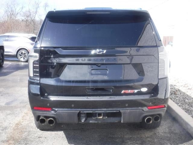 2025 Chevrolet Suburban RST