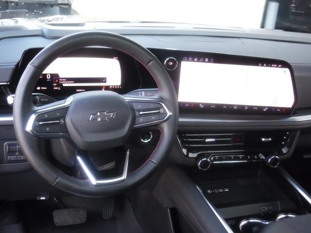 2025 Chevrolet Suburban RST