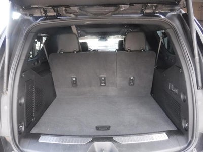 2025 Chevrolet Suburban RST