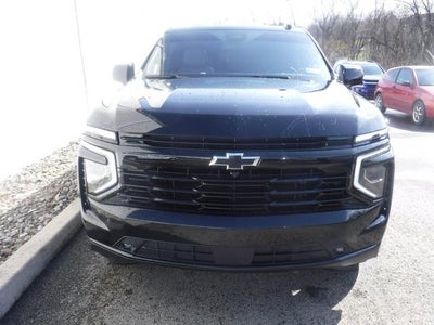 2025 Chevrolet Suburban RST