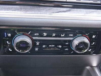 2025 Chevrolet Silverado 3500 HD LTZ