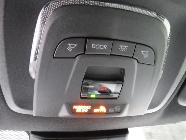 2025 Toyota Corolla Hatchback SE